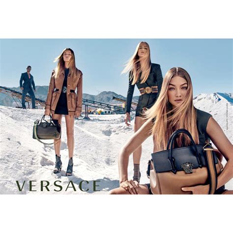 Versace: la campagna pubblicitaria Spring Summer 2016 